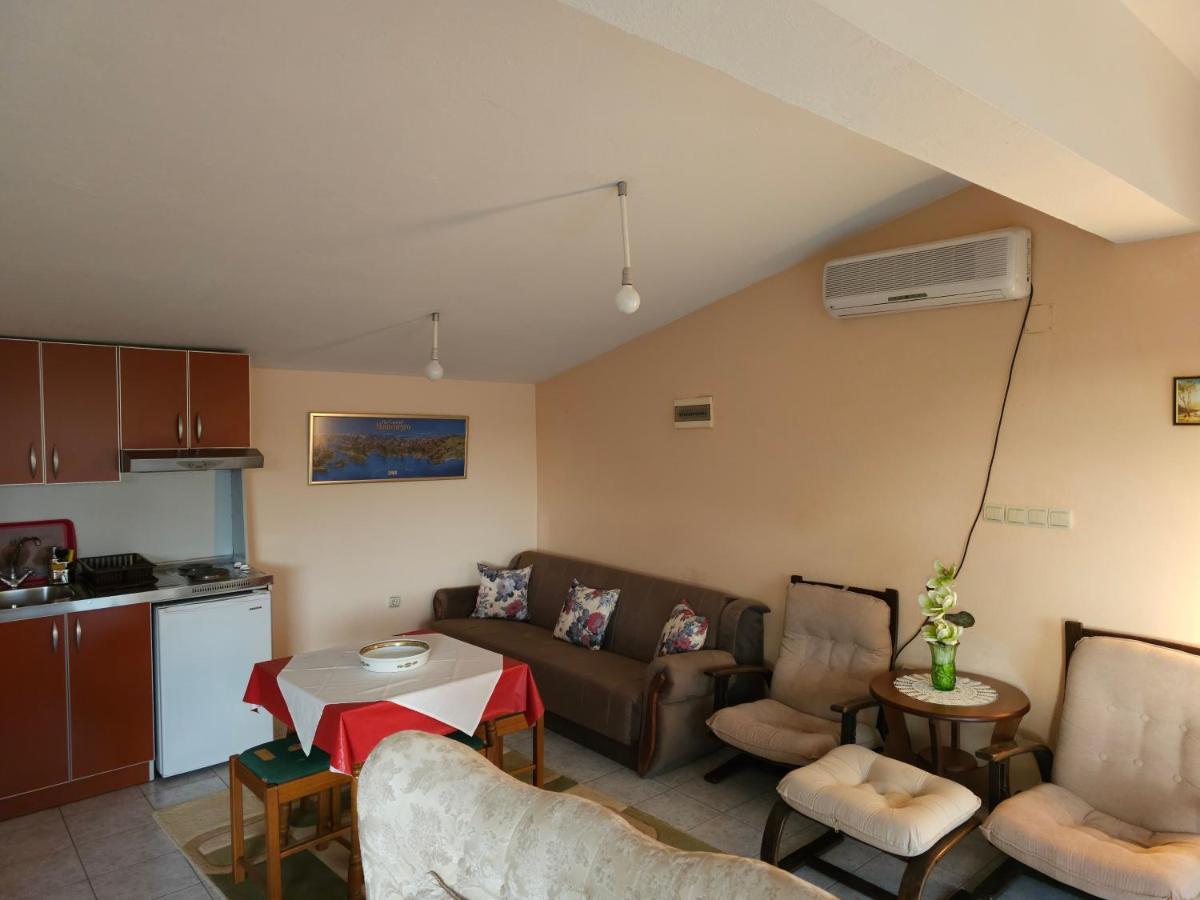 Apartment Odmor Bar Zewnętrze zdjęcie